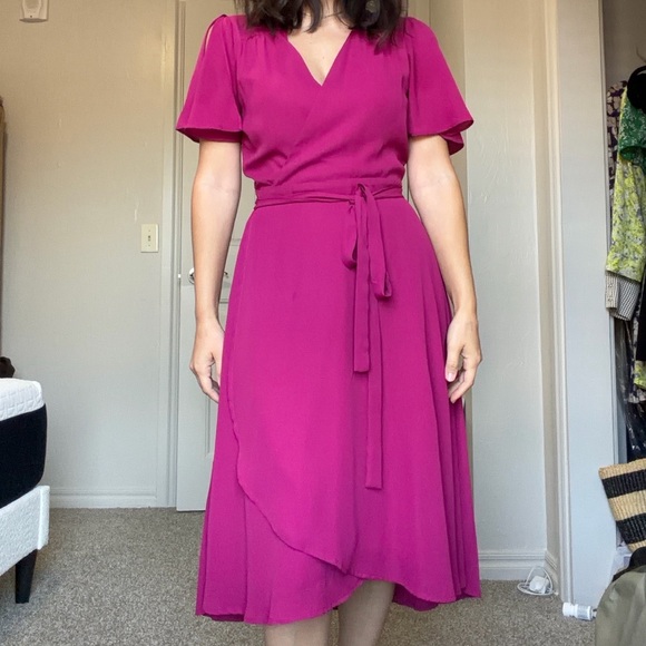 Lulus Dresses & Skirts - Lulu's Fuchsia V-Neck Dress